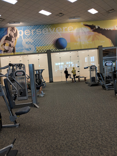 Gym «LA Fitness», reviews and photos, 3029 Forest Ln, Dallas, TX 75234, USA