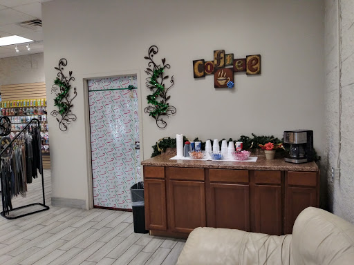 Car Wash «Superior Mermaid Car Wash», reviews and photos, 1750 Northpark Dr, Kingwood, TX 77339, USA