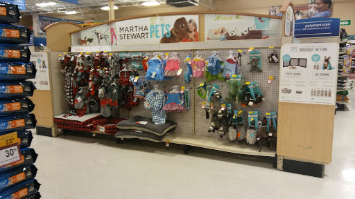 Pet Supply Store «PetSmart», reviews and photos, 7574 Voice of America Centre Dr, West Chester Township, OH 45069, USA