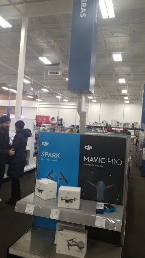 Electronics Store «Best Buy», reviews and photos, 2358 Harlem Ave, North Riverside, IL 60546, USA