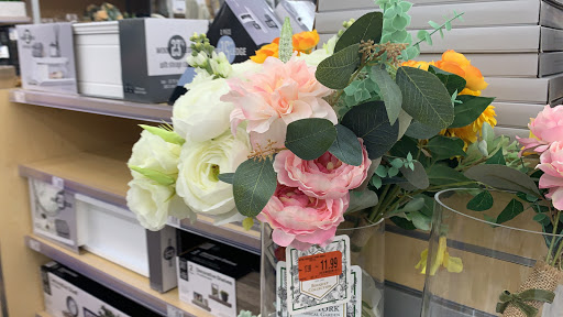 Department Store «Bed Bath & Beyond», reviews and photos, 141 Highlands Blvd Dr, Manchester, MO 63011, USA