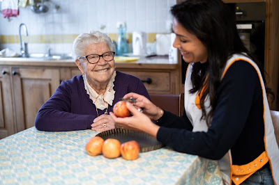 Aide à Domicile - Senior Compagnie à Saint-Benoît
