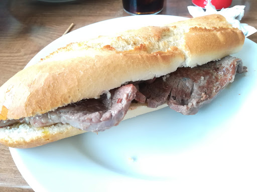 Información y opiniones sobre Hostal Restaurante Alfil de Cazalegas