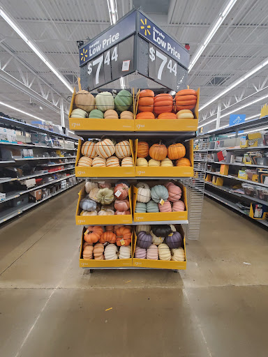 Department Store «Walmart Supercenter», reviews and photos, 2200 Brookmeade Dr, Columbia, TN 38401, USA