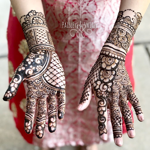 Explore firefly tattoo ideas, creative tattoo ideas in Houston, available at Paisleys and Swirls - Henna Artist in Houston