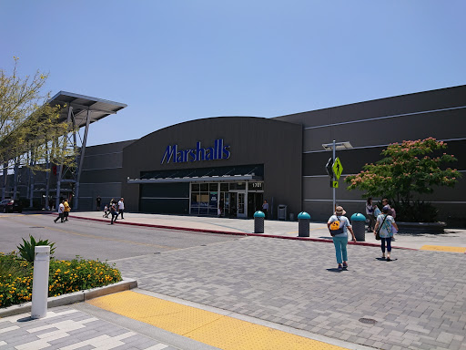 Shopping Mall «Burbank Empire Center», reviews and photos, 1800 W Empire Ave, Burbank, CA 91504, USA