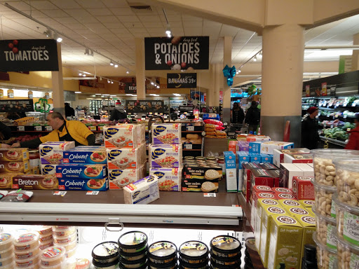 Supermarket «Stop & Shop», reviews and photos, 155 Harvard St, Brookline, MA 02446, USA