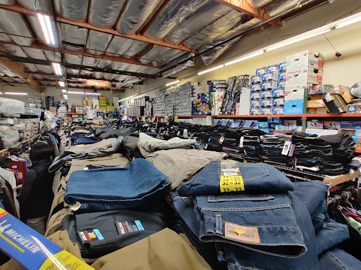 Discount Store «Costless Brand Names», reviews and photos, 2380 S 10th St, San Jose, CA 95112, USA