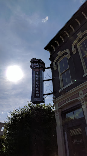 Ice Cream Shop «The Comfy Cow New Albany», reviews and photos, 109 E Market St, New Albany, IN 47150, USA