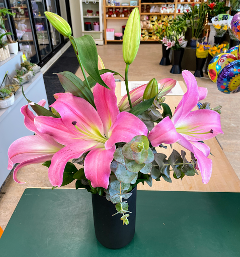 Florist «El Camino Florist», reviews and photos, 632 El Camino Real, South San Francisco, CA 94080, USA