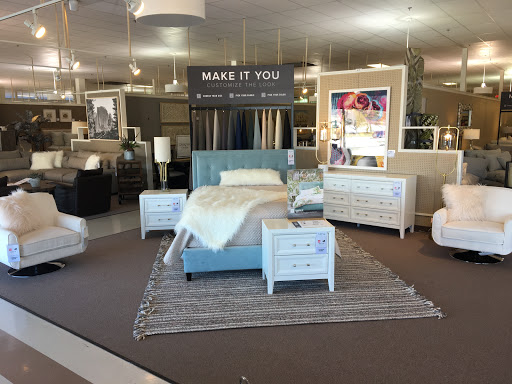Furniture Store «Value City Furniture», reviews and photos, 202 Mid Rivers Mall Drive, St Peters, MO 63376, USA