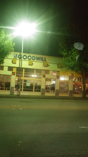 Non-Profit Organization «Goodwill», reviews and photos