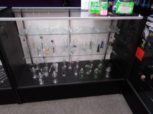 Gift Shop «Loonar Station», reviews and photos, 3951 West Rd, Trenton, MI 48183, USA