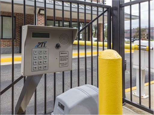 Storage Facility «Extra Space Storage», reviews and photos, 250 Spring St, Herndon, VA 20170, USA