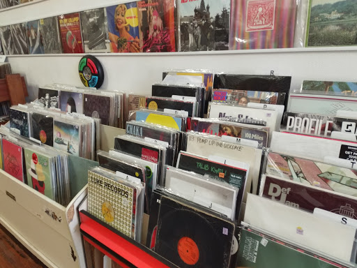 Record Store «Irvington Vinyl», reviews and photos, 9 Johnson Ave, Indianapolis, IN 46219, USA