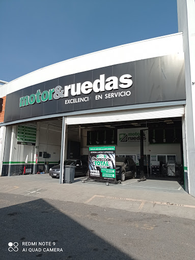 Motor & Ruedas
