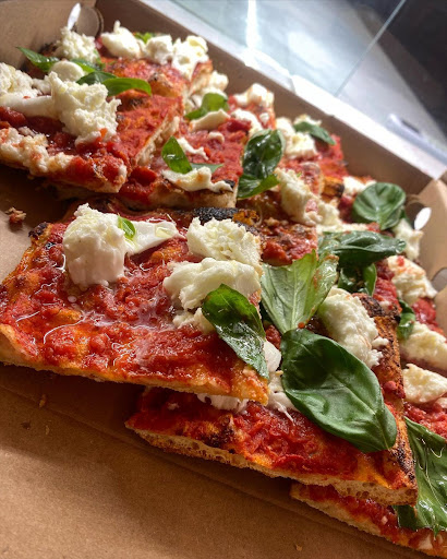 Pizzarossa in Roma, Città Metropolitana di Roma Capitale