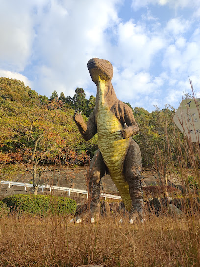 恐竜（旭ケ丘児童公園）