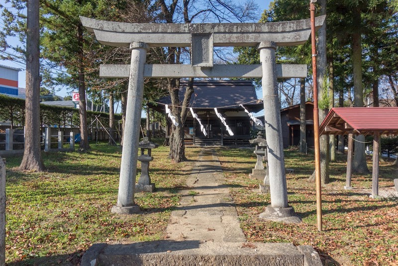 諏訪神社（白州町下教来石）