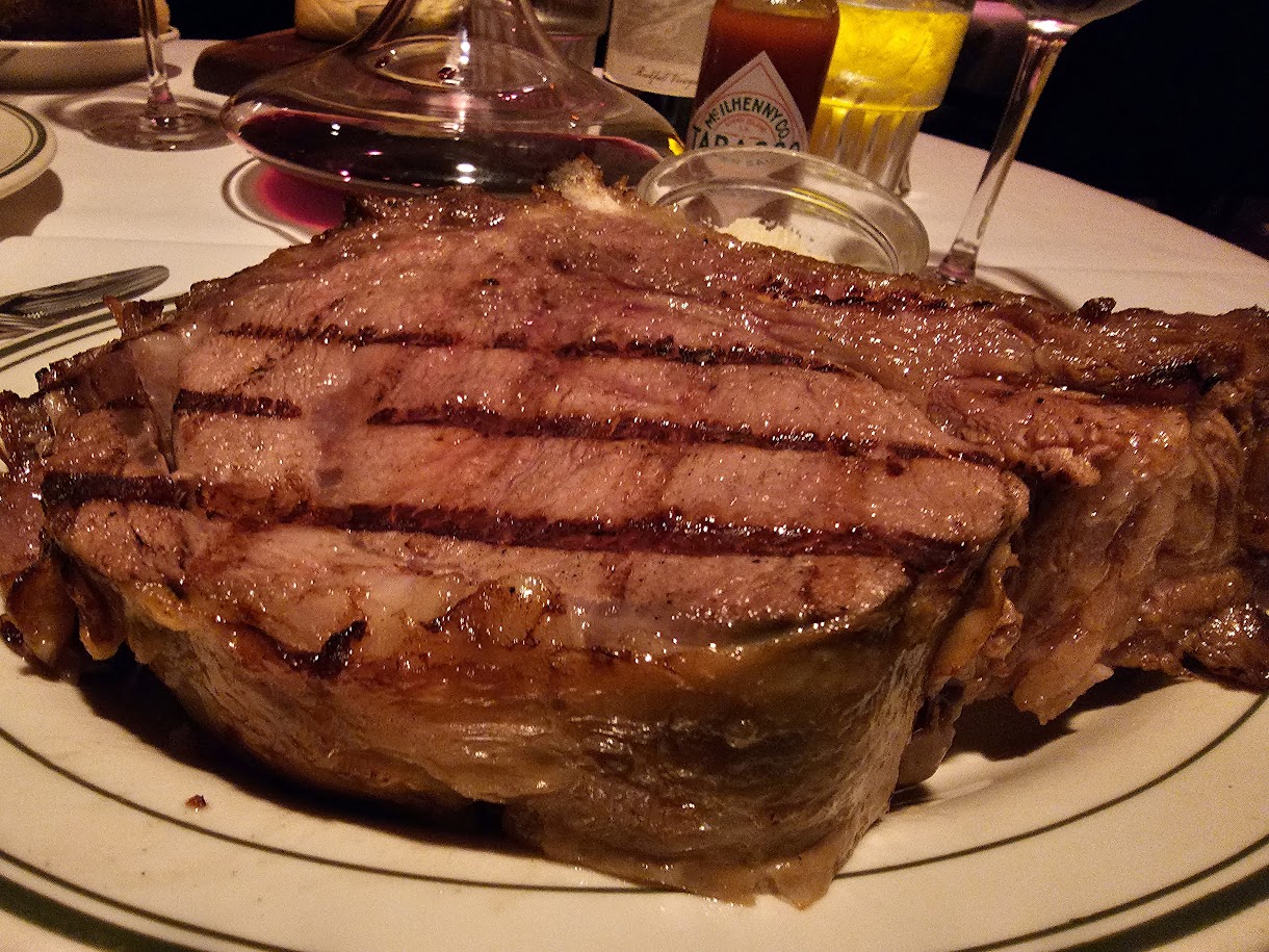 Red Tracton's Steakhouse