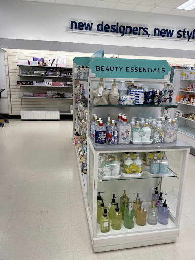 Department Store «Marshalls», reviews and photos, 8483 Grand River Ave, Brighton, MI 48116, USA