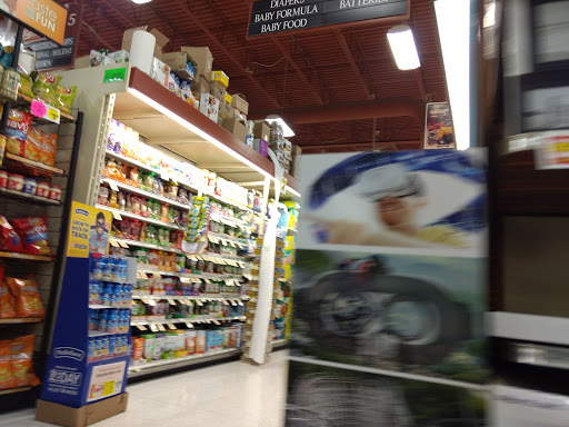 Grocery Store «ShopRite», reviews and photos, 2102-2130 N 2nd St, Millville, NJ 08332, USA