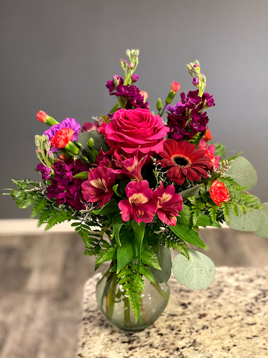 Florist «Devault Floral», reviews and photos, 3703 19th St, Lubbock, TX 79410, USA