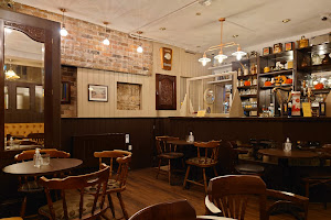 O Rourkes Bar