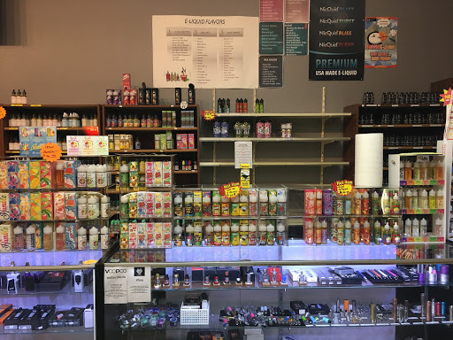 Tobacco Shop «Up In Smoke and Vapor - Electronic Cigarettes», reviews and photos, 5510 S Orchard St W, Tacoma, WA 98467, USA