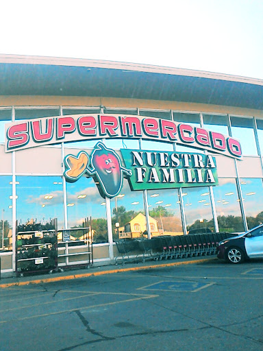 Grocery Store «Supermercado Nuestra Familia», reviews and photos, 1826 Vinton St, Omaha, NE 68108, USA