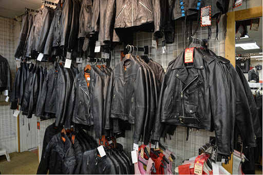 Leather Coats Store «SUNSET LEATHER», reviews and photos, 101 Airport Rd, Hartford, CT 06114, USA
