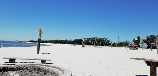 Recreation Center «Herbert Wilson Recreation Center», reviews and photos, 3225 Hancock Ave, Gulfport, MS 39507, USA