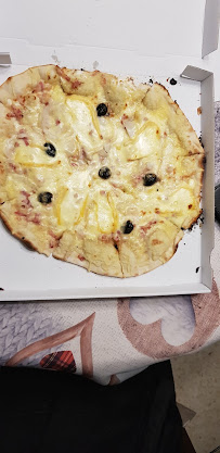 Plats et boissons du Pizzeria Pizza de la Vaunage à Caveirac - n°4