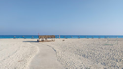Foto von El-Shorouk Beach mit langer gerader strand