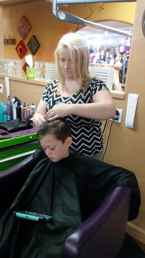 Hair Salon «Salon Elements», reviews and photos, 3219 Old Greenwood Rd, Fort Smith, AR 72903, USA