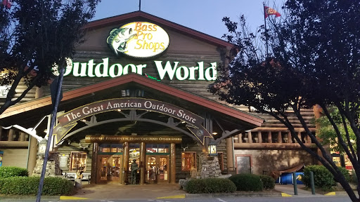 Sporting Goods Store «Bass Pro Shops», reviews and photos, 5900 Sugarloaf Pkwy, Lawrenceville, GA 30043, USA