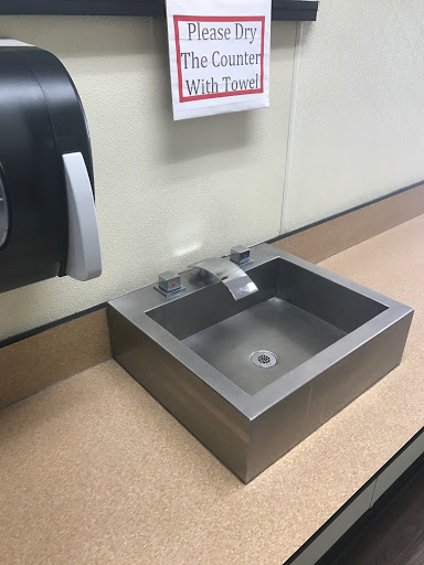 Laundry «Laundry For Less», reviews and photos, 7551 Commonwealth Ave, Buena Park, CA 90621, USA