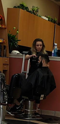 Hair Salon «Fantastic Sams Cut & Color», reviews and photos, 1607 W McClain Ave, Scottsburg, IN 47170, USA