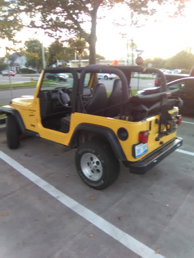 Auto Parts Store «AutoZone», reviews and photos, 606 Riverview Dr, Kalamazoo, MI 49001, USA