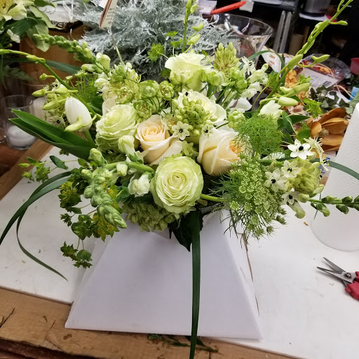 Florist «The Garden Path Gifts and Flowers», reviews and photos, 3810 Walnut St, Harrisburg, PA 17109, USA