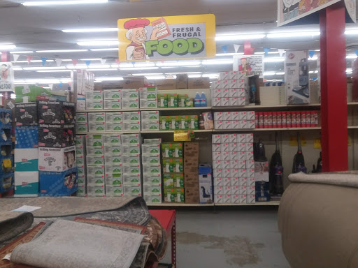 Shopping Mall «Cary Village Square Shopping Center», reviews and photos, 657 Cary Towne Blvd, Cary, NC 27511, USA