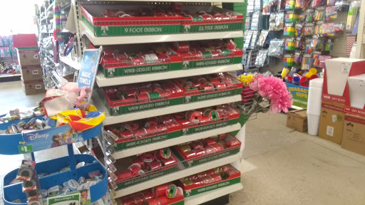 Dollar Store «Dollar Tree», reviews and photos, 7709 W Roosevelt Rd, Forest Park, IL 60130, USA