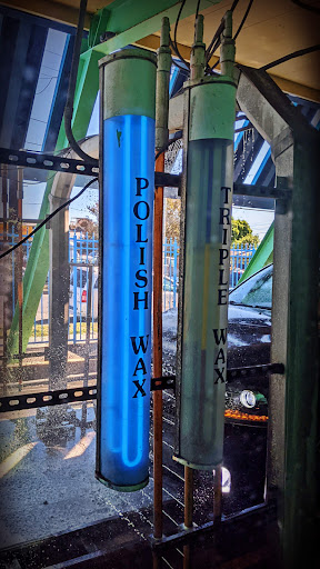 Car Wash «Canoga Park Hand Car Wash», reviews and photos, 21004 Sherman Way, Canoga Park, CA 91303, USA