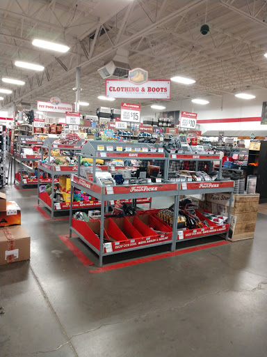 Home Improvement Store «Tractor Supply Co.», reviews and photos, 2475 Dr Martin Luther King Jr Pkwy, Chico, CA 95928, USA