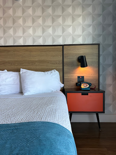 Motel 6 Santa Barbara, CA - Beach image