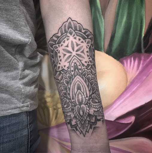 Tattoo Shop «Garden State Tattoo», reviews and photos, 811 Elizabeth Ave, Elizabeth, NJ 07201, USA