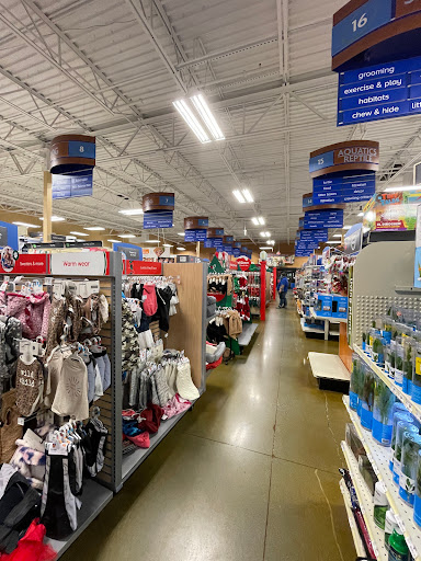 Pet Supply Store «PetSmart», reviews and photos, 5450 Crossings Dr, Rocklin, CA 95650, USA