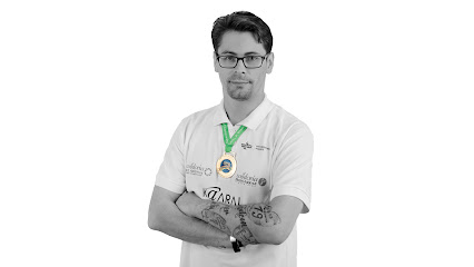 Studio fryzjerskie i kosmetyczne "WIKTORIA" Błażej Adamus & Barber Shop - Częstochowa