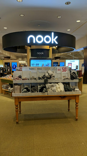 Book Store «Barnes & Noble», reviews and photos, 1 Worcester Rd, Framingham, MA 01701, USA