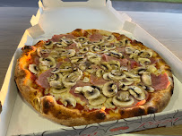 Photos du propriétaire du Pizzas à emporter Camion pizza Stef ô Pizz à La Chapelle-du-Noyer - n°12